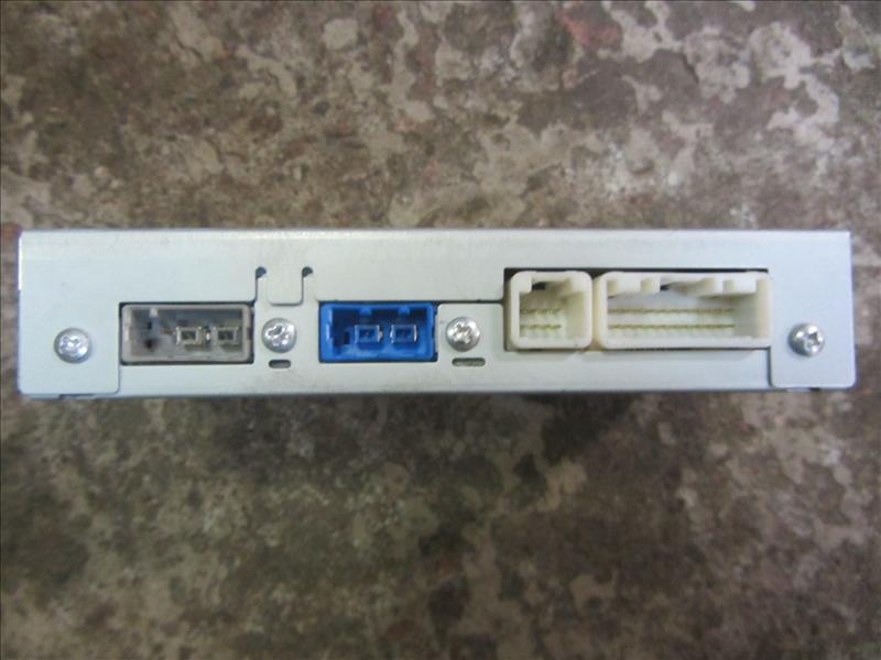 Блок электронный TV AV Tuner unit-av 280518990A, Автомобиль с аукциона Японии. Infiniti M35 Y50 / Nissan Fuga 3.5 AT VQ35HR 4WD (полный привод) 2008г рестайлинг цвет серебро. Пробег 95000 км по Японии. Без пробега по РФ., отличное, оригинал