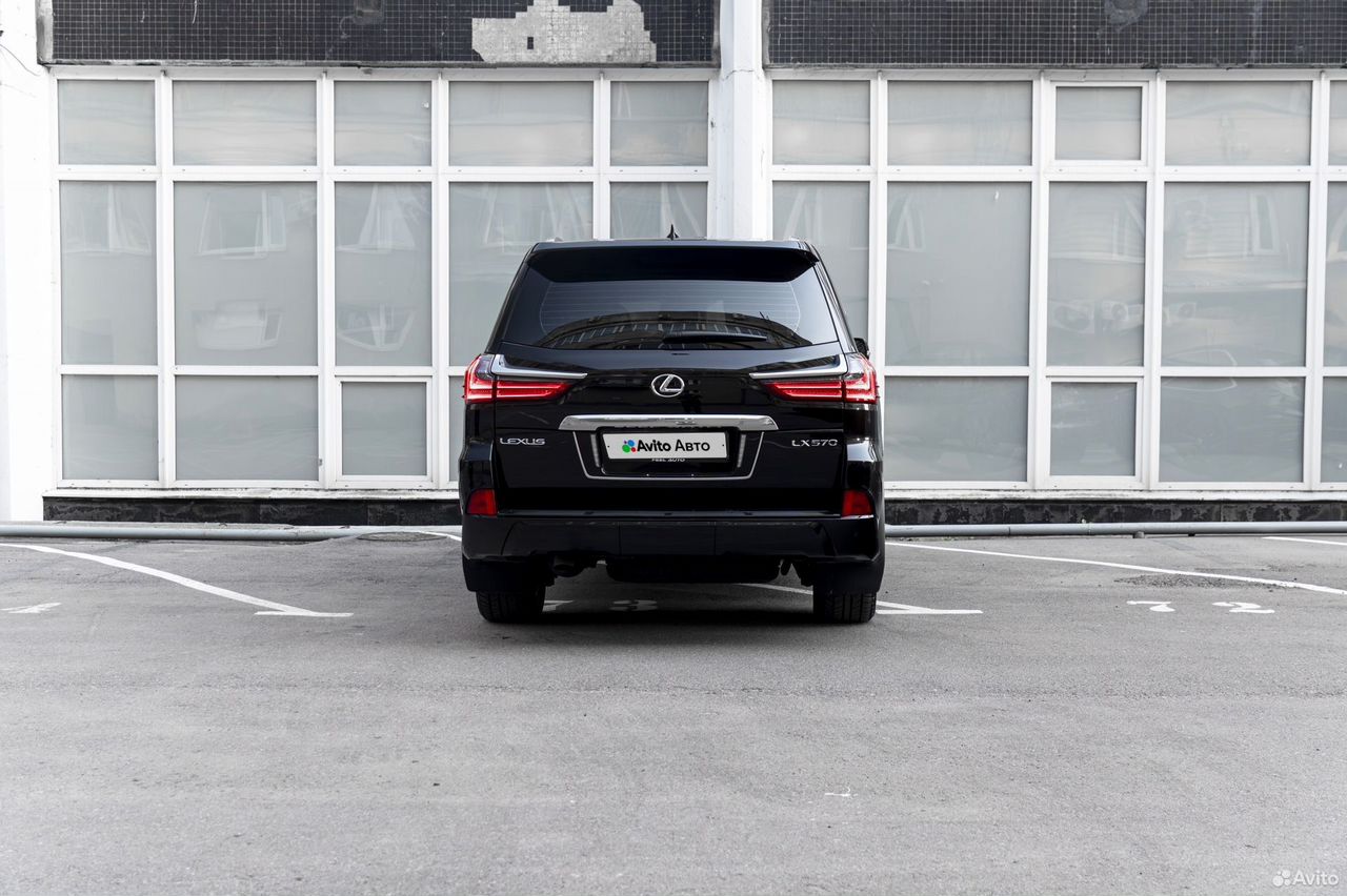 Lexus LX 5.7 AT, 2021, 52 700 км