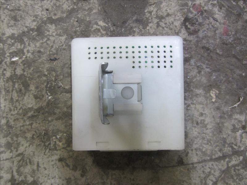 Блок электронный управления светом , Controller assy-auto light 253C0EJ70B, Автомобиль с аукциона Японии. Infiniti M35 Y50 / Nissan Fuga 3.5 AT VQ35HR 4WD (полный привод) 2008г рестайлинг цвет серебро. Пробег 95000 км по Японии. Без пробега по РФ., отличн