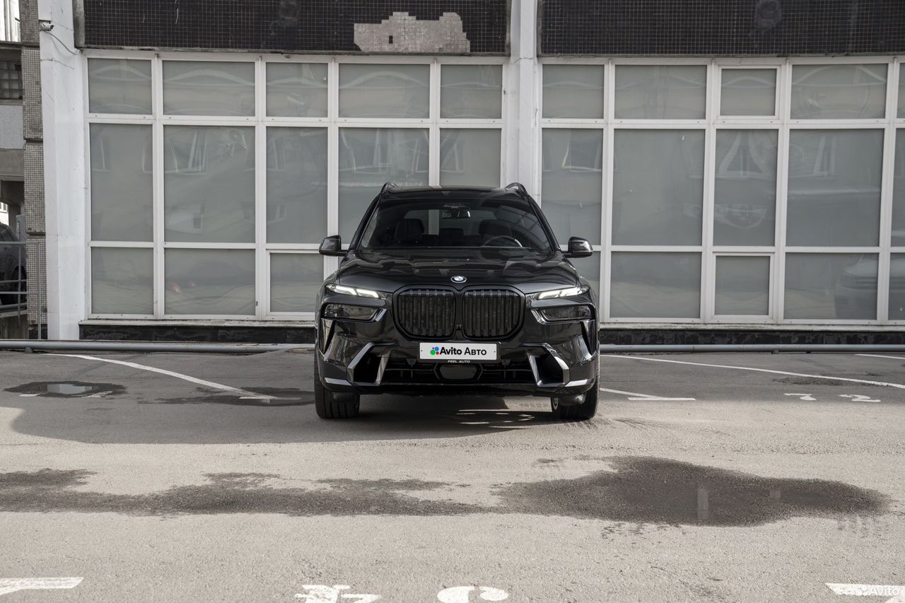 BMW X7 3.0 AT, 2025, 4 341 км