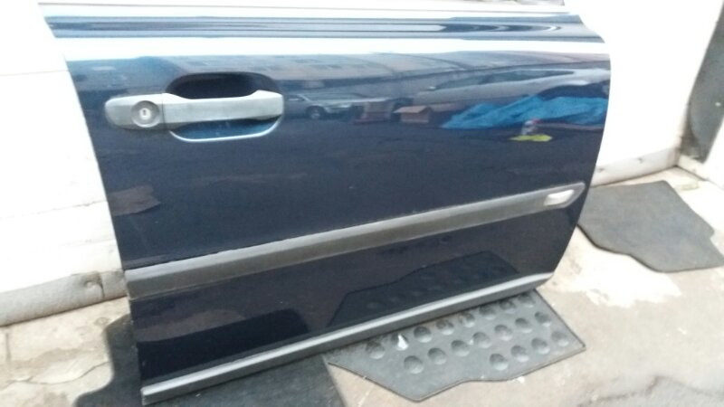 Дверь передняя правая синяя на Volvo XC90 I / Вольво ХС90 2000-2015г.\nОригинал.\nВ отличном состоянии.\nС автомобиля из Японии. Без пробега по РФ.