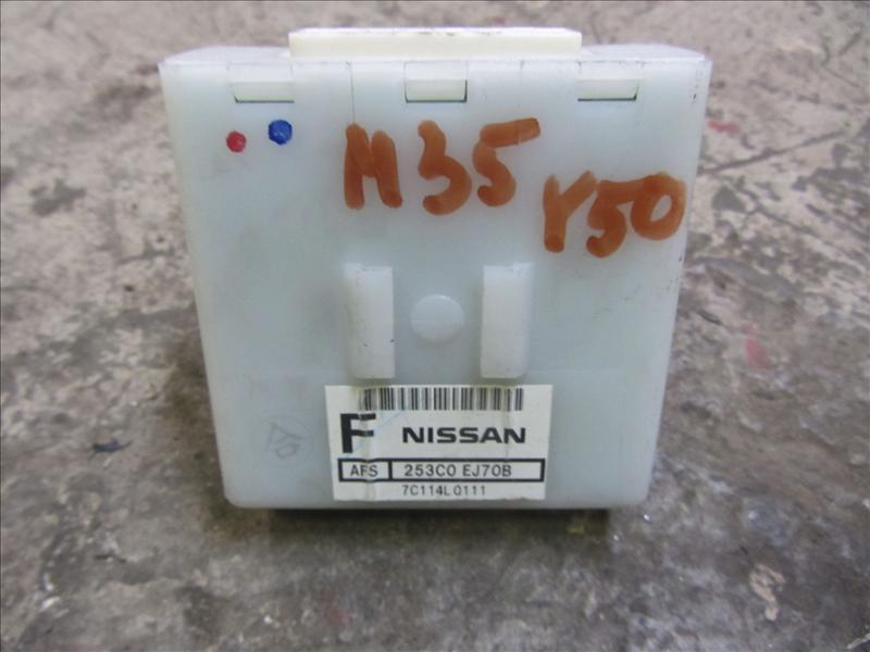 Блок электронный управления светом , Controller assy-auto light 253C0EJ70B, Автомобиль с аукциона Японии. Infiniti M35 Y50 / Nissan Fuga 3.5 AT VQ35HR 4WD (полный привод) 2008г рестайлинг цвет серебро. Пробег 95000 км по Японии. Без пробега по РФ., отличн