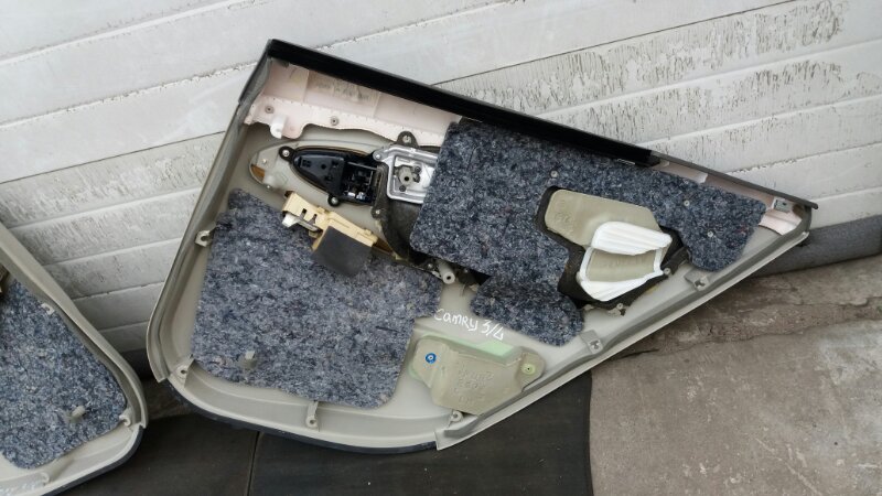 Дверные карты обшивка дверей задняя левая правая на Toyota Camry XV40 V40 / Тойота Камри 40 2006-2011г