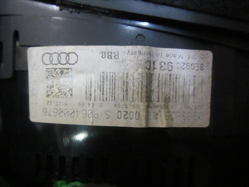 Панель приборов до 260км, ч 2.0 ALT, С автомобиля Audi A4 B7 2.0 ALT AT 2005г седан вариатор 2WD (передний привод) седан цвет синий. Контрактная запчасть из Японии. Пробег 111 000 км. Без пробега по РФ., отличное