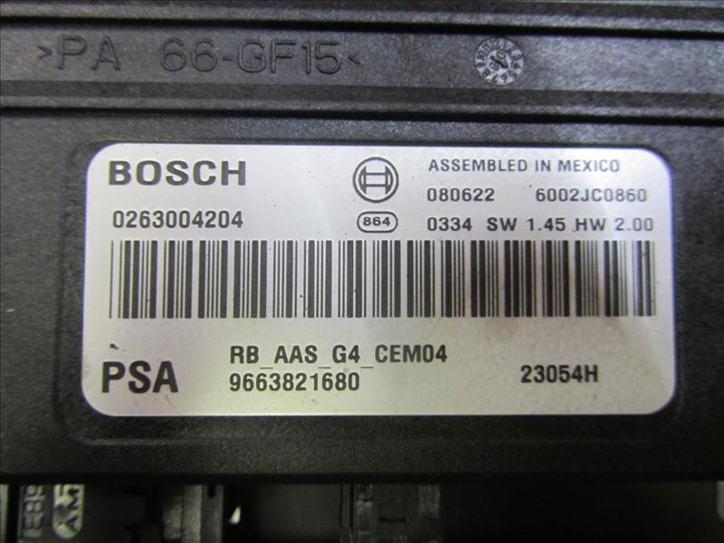 Электронный блок управления парктроником эбу BOSCH 0263004204 , 9663821680 , 1606383480, С аукциона Японии. Peugeot 308 I EP6 1.6 turbo AT 2010г хетчбек черный. Пробег 59000 км по Японии. Контрактная запчасть, без пробега по РФ., отличное