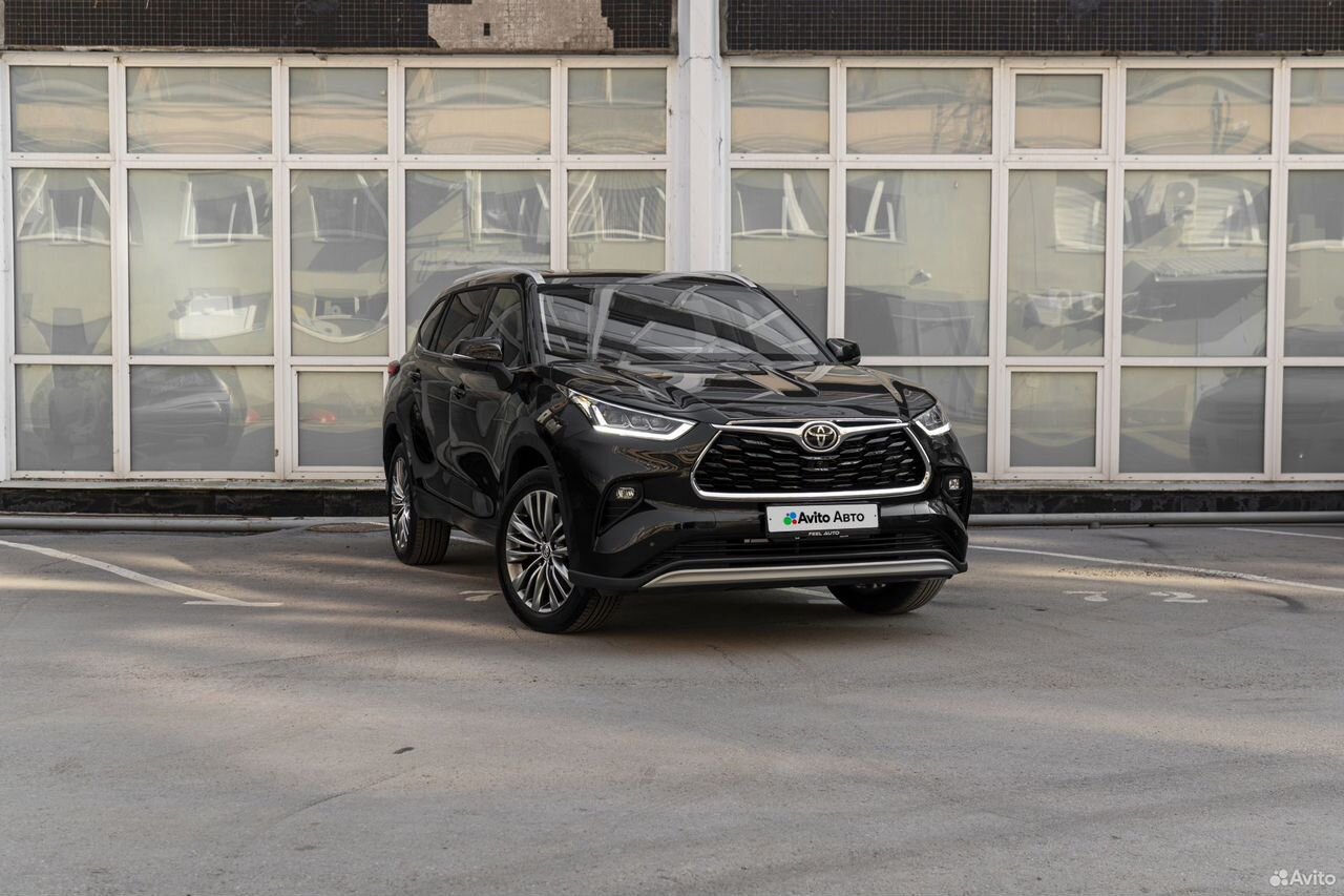 Toyota Highlander 2.0 AT, 2025, 50 км