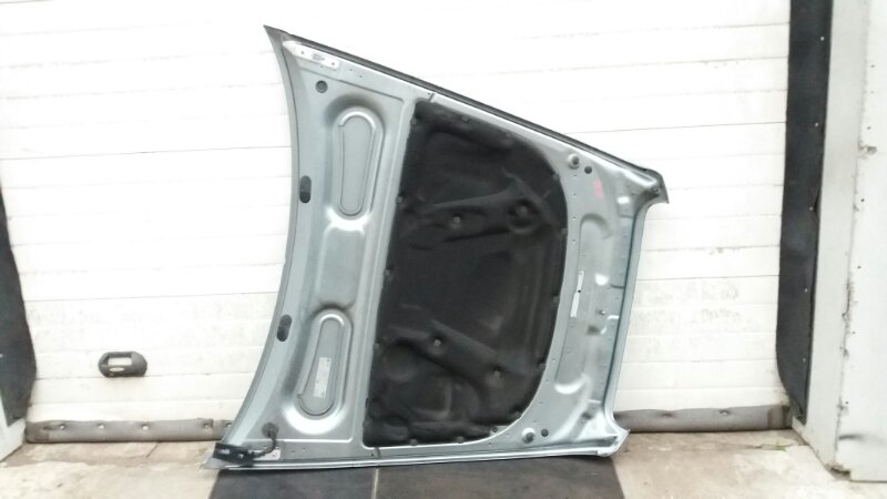 Капот на Audi Allroad A6 C6 / Ауди Олрод Алроад А6 С6 2006-2012г\nОригинал.\nВ хорошем состоянии.\nС автомобиля из Японии.\nПрименимость:\nAudi Allroad A6 C6 2006-2012г
