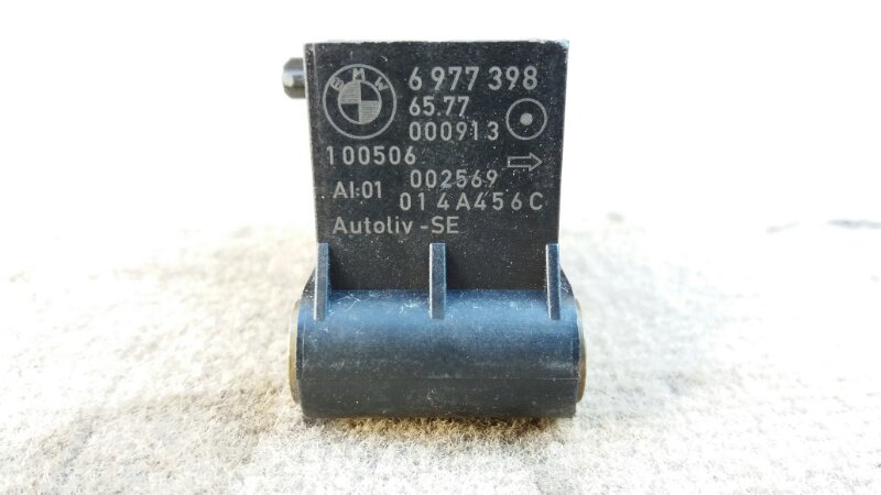 Датчик сенсор удара AIR BAG на BMW 5 E60 E61 / БМВ Е60 Е61 2003-2009г.