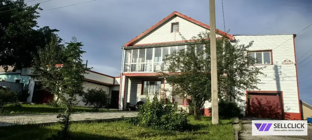 Коттедж 200 м², участок 17 сот.