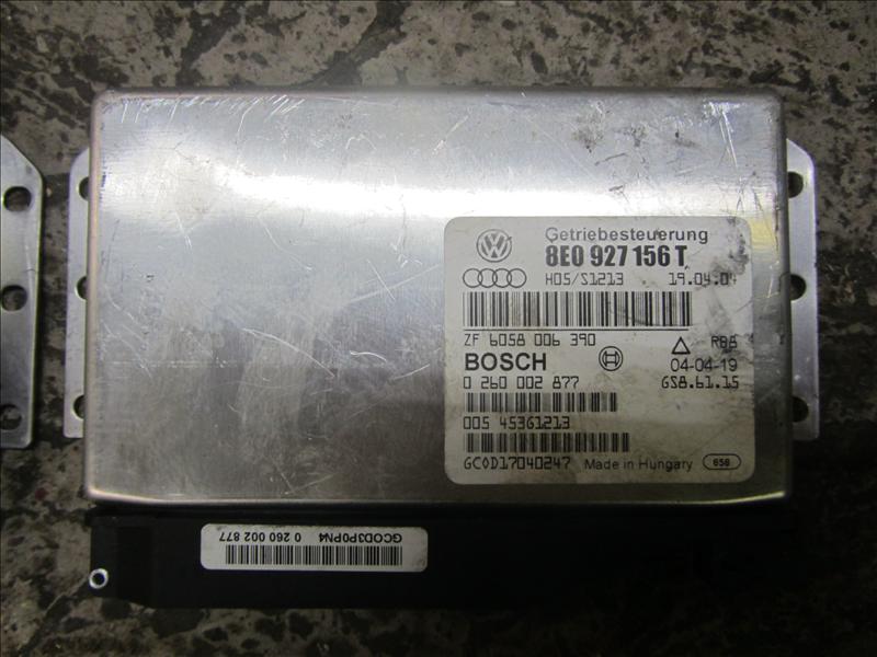Блок управления АКПП AMB 1.8 turbo, С автомобиля Audi A4 B6 S-Line AMB 1.8 Turbo АКПП Quattro (полный привод) универсал. Контрактная запчасть из Японии. Автомобиль без пробега по РФ., отличное