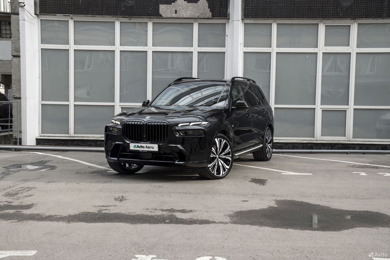 BMW X7 3.0 AT, 2025, 4 341 км