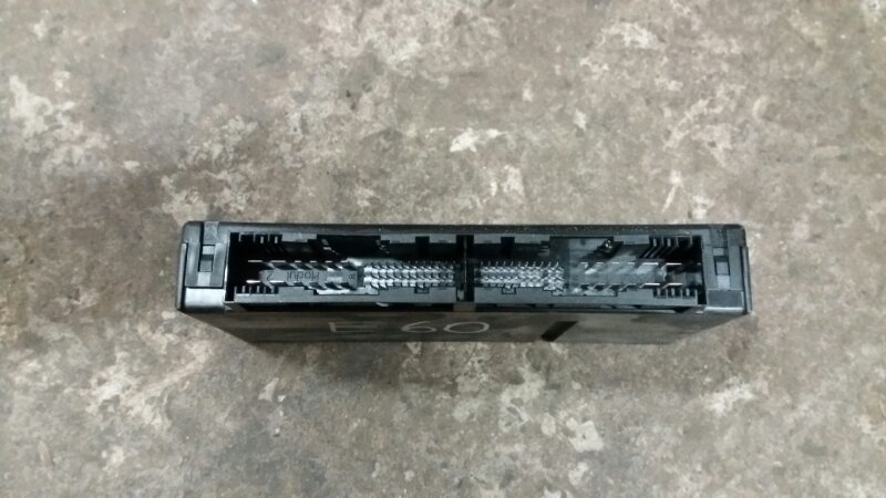 Блок электронный кузовной модуль KGM / эбу КГМ БМВ Е60 Е61 / BMW 5 Е60 Е61 2003-2009г.\nОригинал.\nВ отличном состоянии. Рабочий.\nКонтрактная запчасть из Японии. Без пробега по РФ. Отправим в регионы ТК.