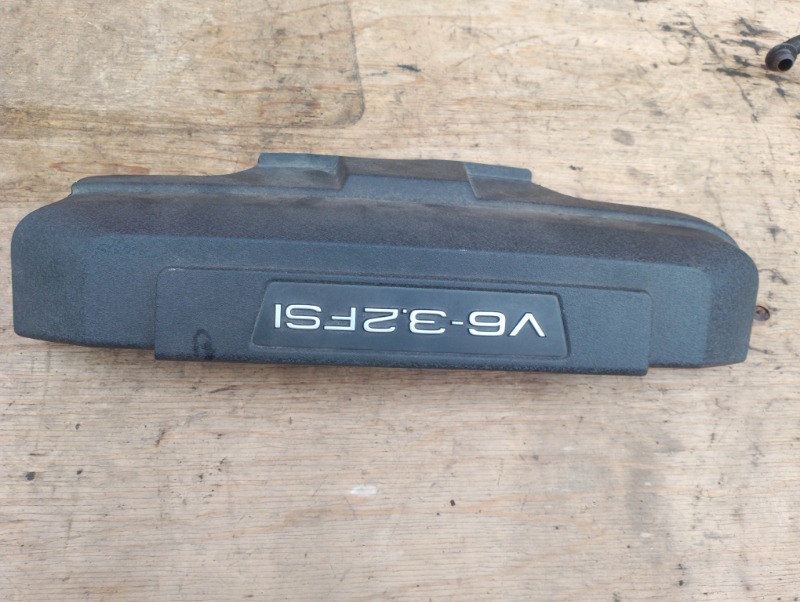 Накладка декоративная на двигатель на Audi Allroad A6 C6 / Ауди Олрод Алроад А6 С6 2006-2012г