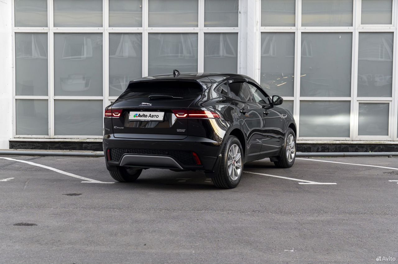 Jaguar E-Pace 2.0 AT, 2018, 129 500 км