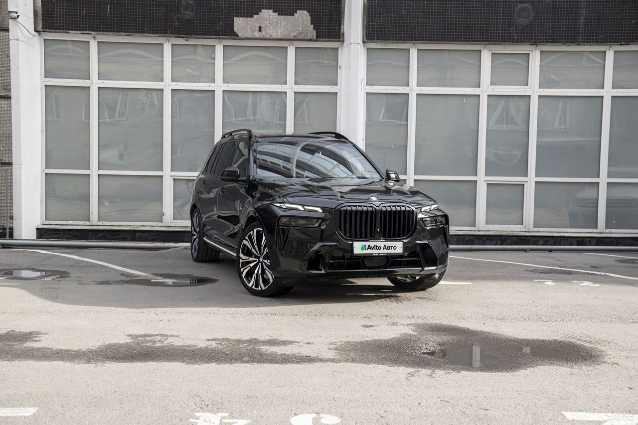 BMW X7 3.0 AT, 2025, 4 341 км