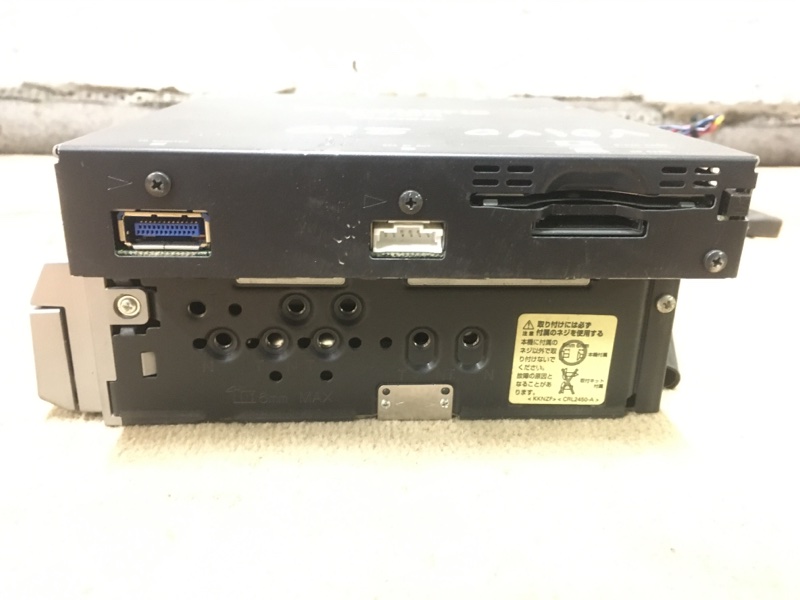Магнитола CD DVD HDD усилитель Pioneer Carrozzeria GEX-P70DTV из Японии.\nОригинал.\nПроизводство Япония.\nВ отличном состоянии. Рабочий.\nКонтрактная запчасть из Японии. Гарантия на проверку. Отправим в регионы ТК.\nСтоял на автомобиле Volvo S80 (японец 