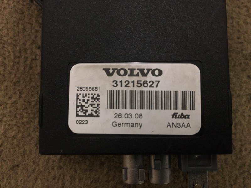 Блок электронный усилитель антенны на Volvo S80 II / Вольво С80 2 поколение 2006-2016г. \nОригинал.\nВ отличном состоянии, рабочий.\nОтправим в регионы ТК.