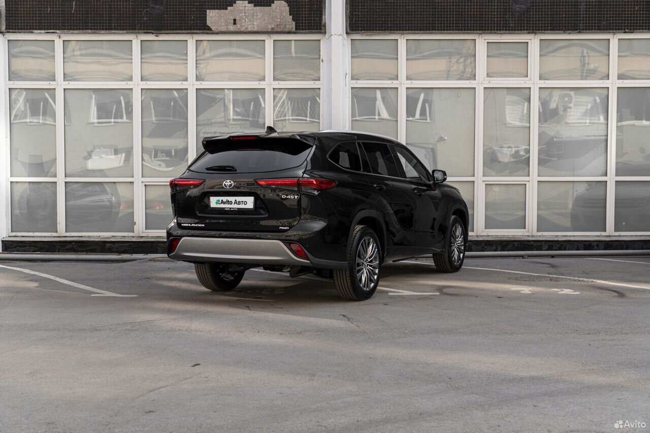 Toyota Highlander 2.0 AT, 2025, 50 км