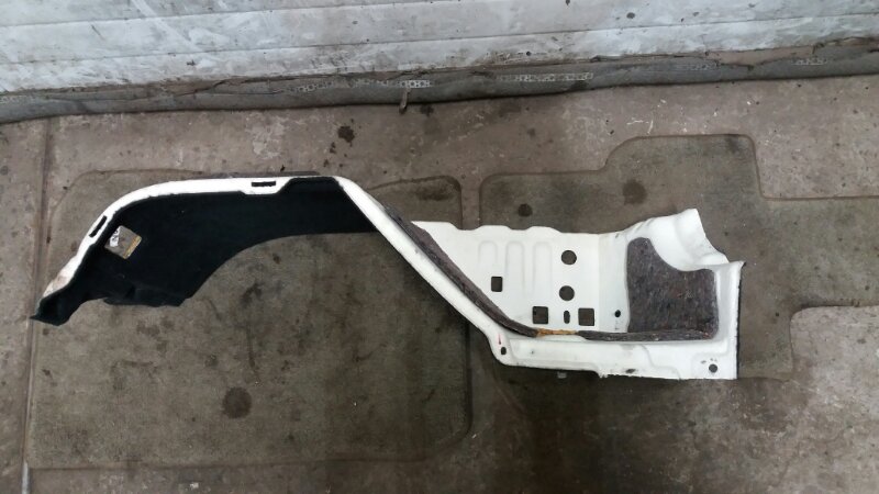 Обшивка накладка багажника салона задняя правая на Lexus RX II RX300 RX330 RX350 2003-2009г / Toyota Harrier 2 Лексус РХ 300 330 350 400 Тойота Харриер.\nОригинал.\nВ отличном состоянии. Без дефектов.\nКонтрактная запчасть. Без пробега по РФ. Отправим в р