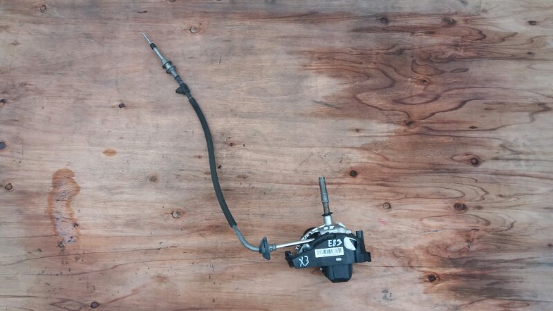 Кулиса АКПП КПП BMW X3 E83 / BMW Х3 Е83 2004-2010г. Оригинал.