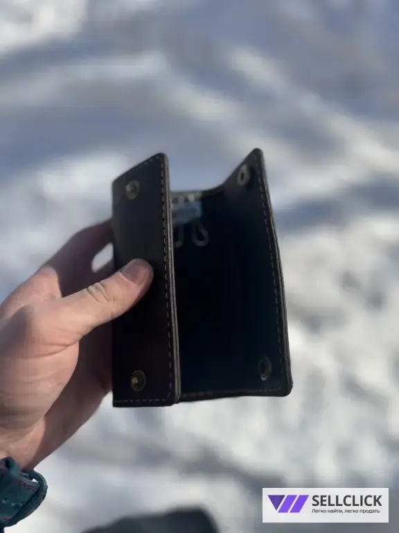 Ключница из натуральной кожи