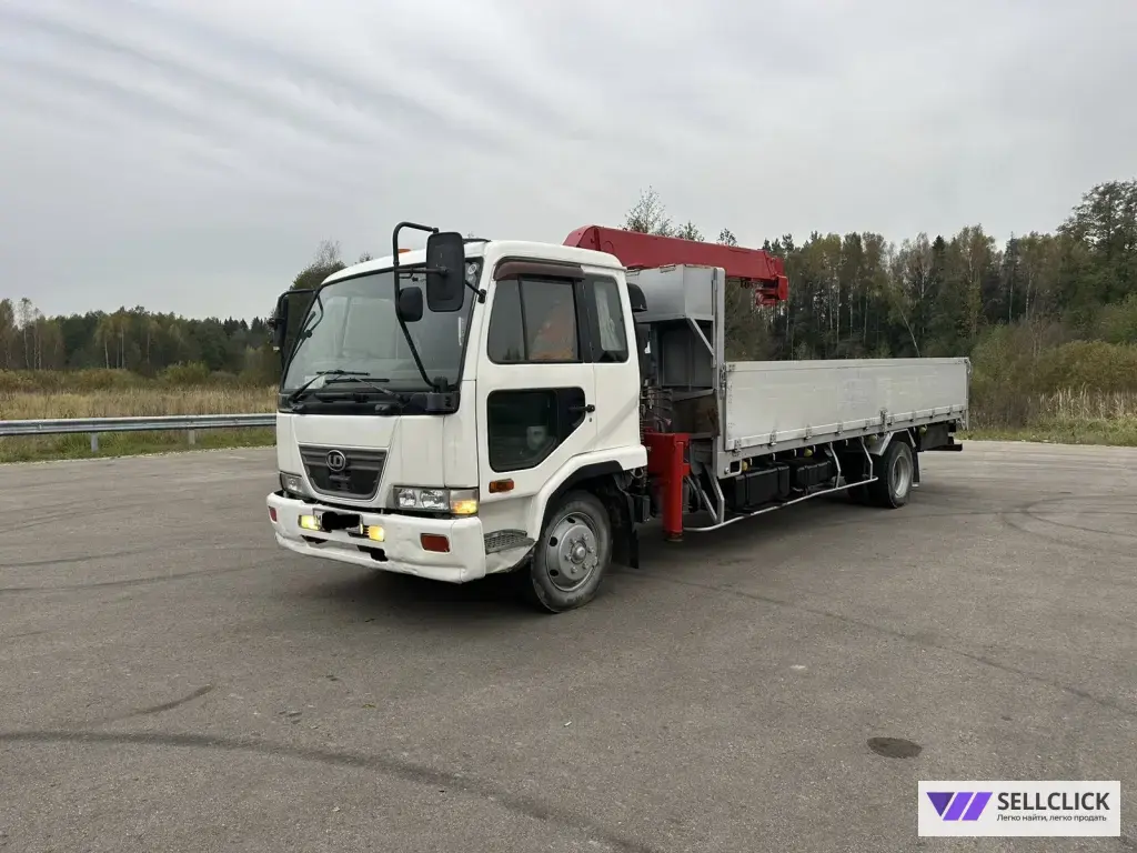 Бортовой грузовик Nissan Diesel с КМУ UNIC, 2003