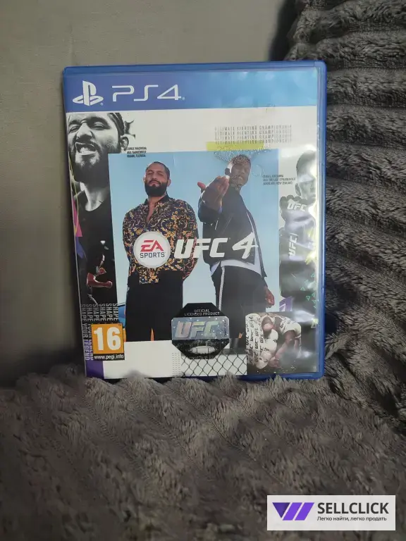 Диск игровой на PS4 UFC 4