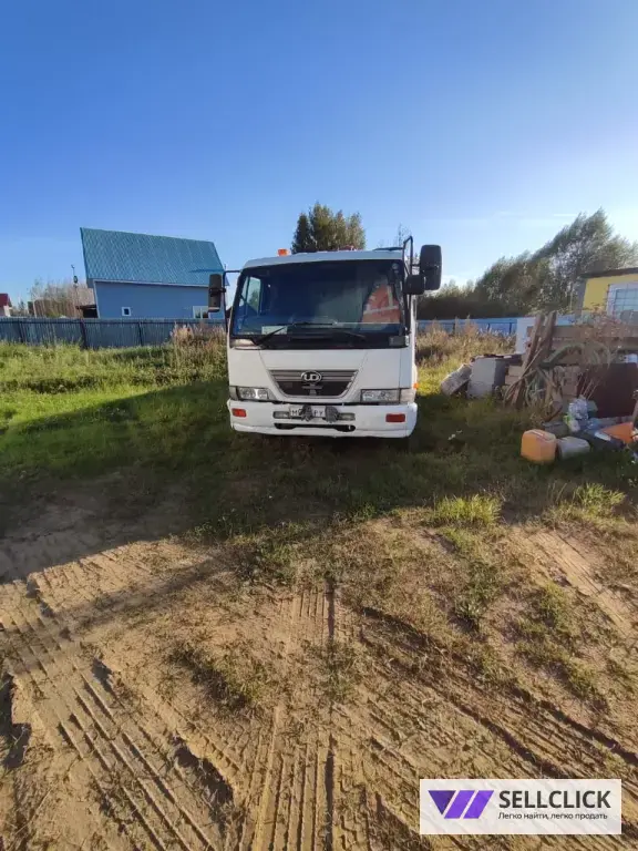 Бортовой грузовик Nissan Diesel с КМУ UNIC, 2003
