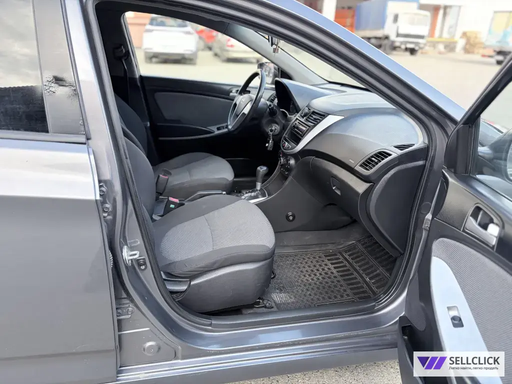 Hyundai Solaris 1.6 Автомат, 2011, 177500 км