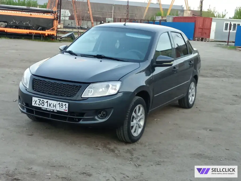 LADA (ВАЗ) Granta 1.6 Механическая, 2014, 186323 км