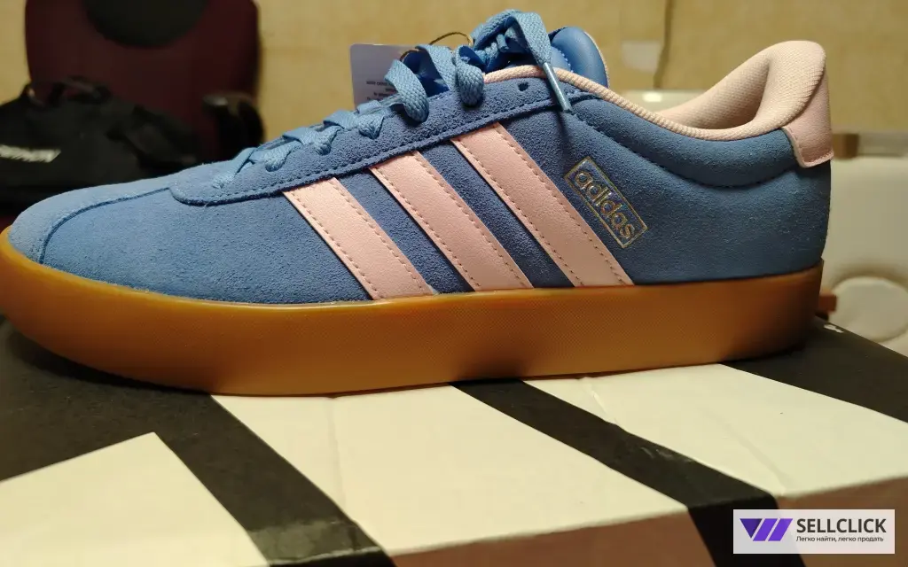 Кроссовки adidas оригинал