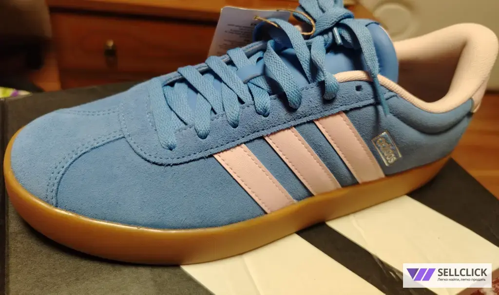 Кроссовки adidas оригинал