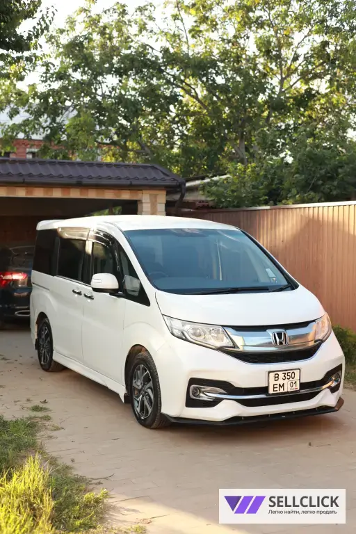 Honda Stepwgn 1.5 Вариатор, 2015, 146000 км