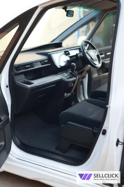 Honda Stepwgn 1.5 Вариатор, 2015, 146000 км