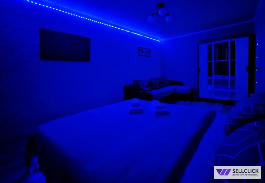 Однушка на Мира с парящей кроватью