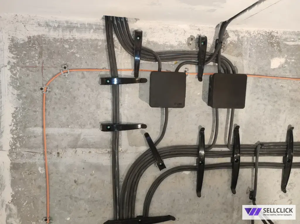 Электрик , Электромонтажные работы любой сложности, установка ников и выключателей