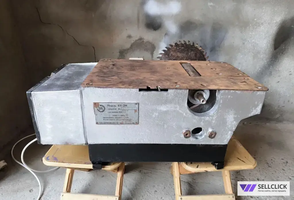 Деревообрабатывающий станок кн-2М