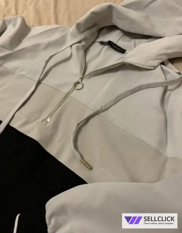 джемпер Zara с капюшоном