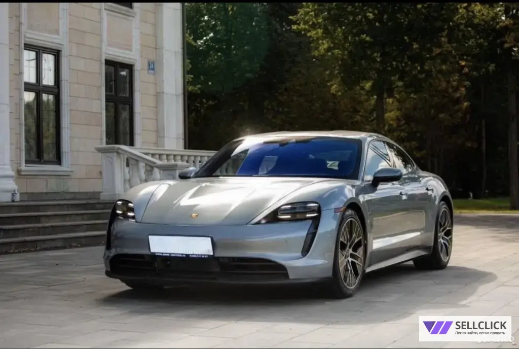Аренда/Прокат Porsche Taycan