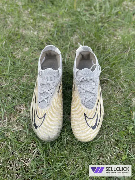 Футбольные бутсы Nike air zoom 32