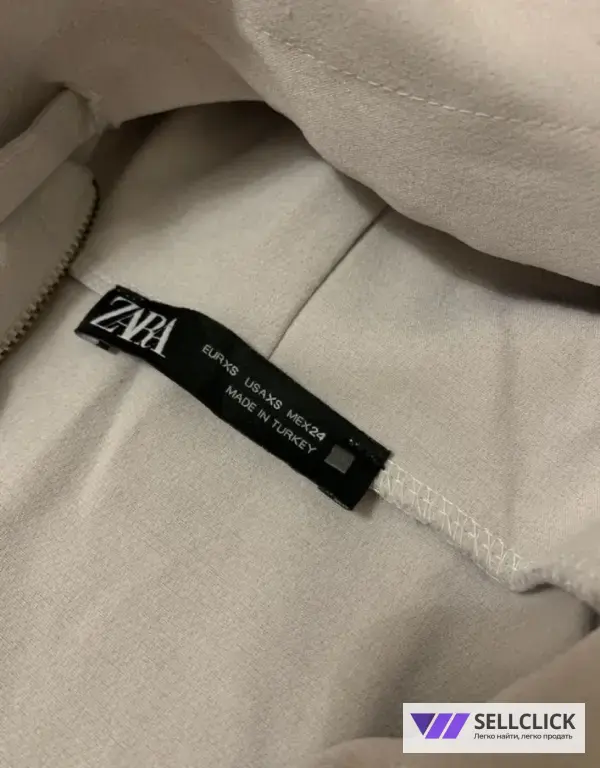 джемпер Zara с капюшоном
