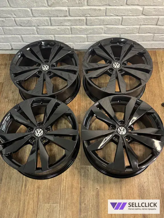 Оригинальные диски R-18 Volkswagen