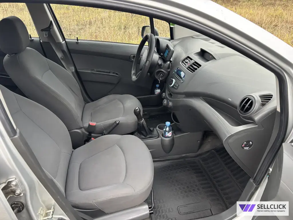 Chevrolet Spark 1 Механическая, 2011, 109000 км