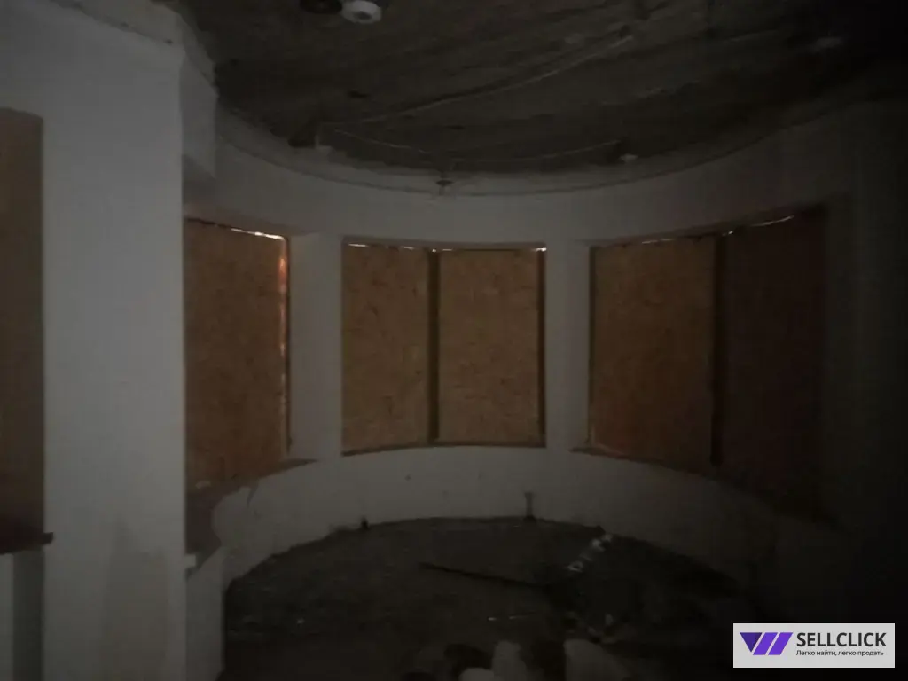 Продается 2-х этажное отдельно стоящее помещение