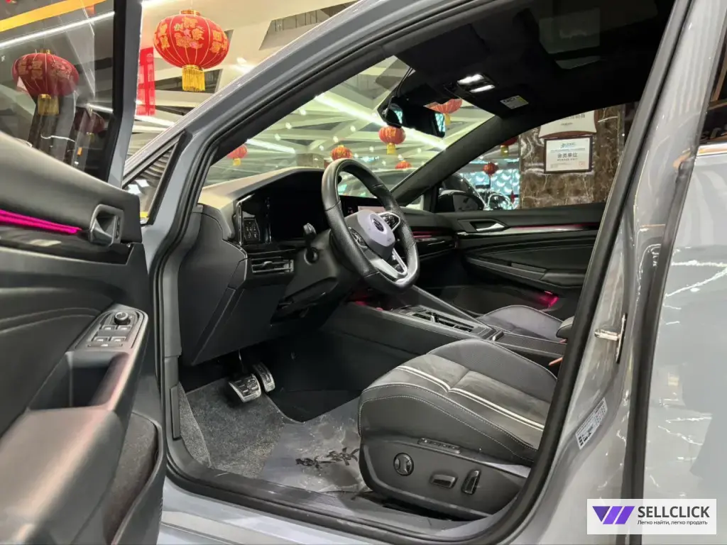 Volkswagen Golf 1.4 Робот, 2021, 39313 км