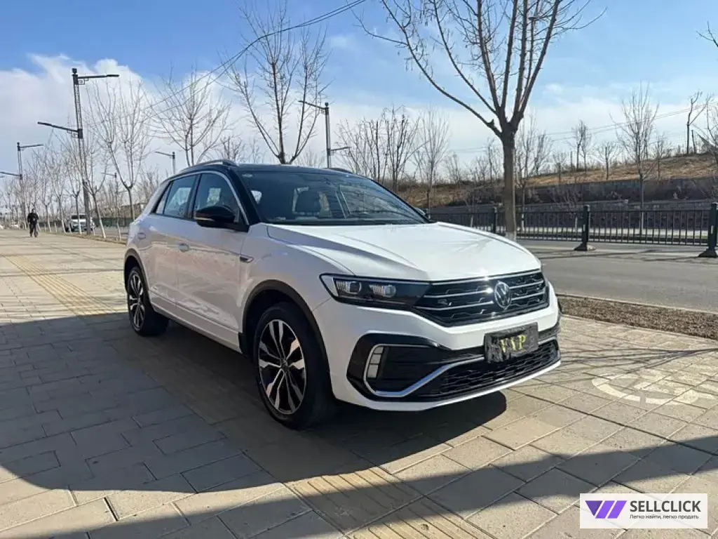 Volkswagen T-Roc 1.4 Робот, 2022, 31105 км