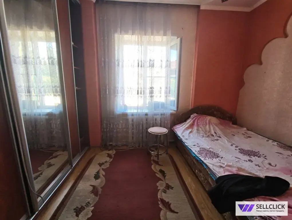 Дом 64 м², участок 4.74 сот.