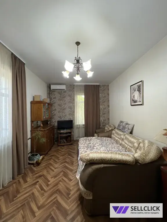 КОМНАТА