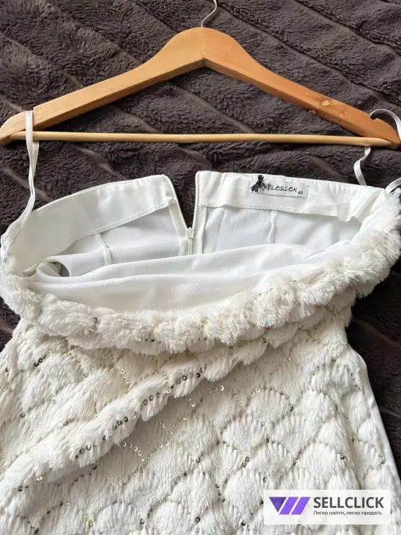 Нарядное, новое мини платье "Бандо"