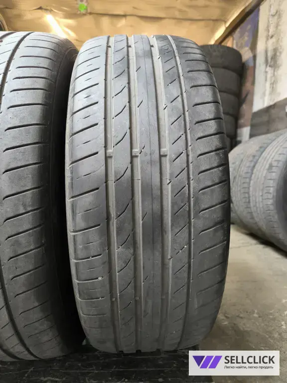 235/55/19 continental